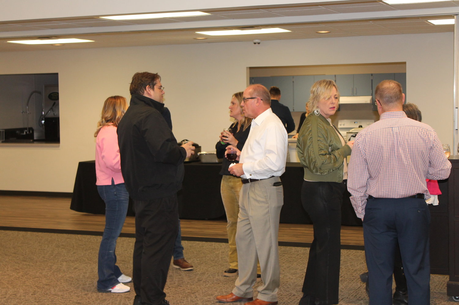 A social hour was held before the program at the West Liberty Chamber of Commerce Annual Dinner Tuesday, Jan. 10.